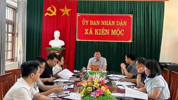 Đoàn kiểm tra số 02 kiểm tra việc sắp xếp trụ sở làm việc, tài sản công tại xã Kiên Mộc
