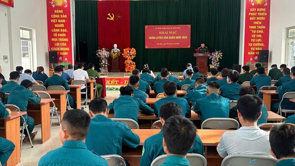 UBND xã Kiên Mộc khai mạc huấn luyện dân quân năm 2026