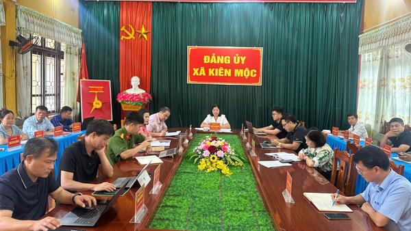 XÃ KIÊN MỘC THAM DỰ HỘI NGHỊ TRỰC TUYẾN TOÀN QUỐC BỒI DƯỠNG NÂNG CAO NĂNG LỰC, XỬ LÝ TÌNH HUỐNG THỰC TIỄN ĐỐI VỚI ĐỘI NGŨ CÁN BỘ CƠ SỞ