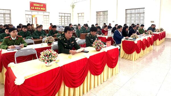 XÃ KIÊN MỘC GẶP MẶT THANH NIÊN LÊN ĐƯỜNG NHẬP NGŨ NĂM 2026