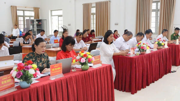 HĐND xã Kiên Mộc khóa XXII nhiệm kỳ 2026-2031 tổ chức Kỳ họp thứ tư (kỳ họp chuyên đề)
